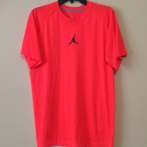 ✨Men’s Jordan Dri-Fit Shirt (like new)
